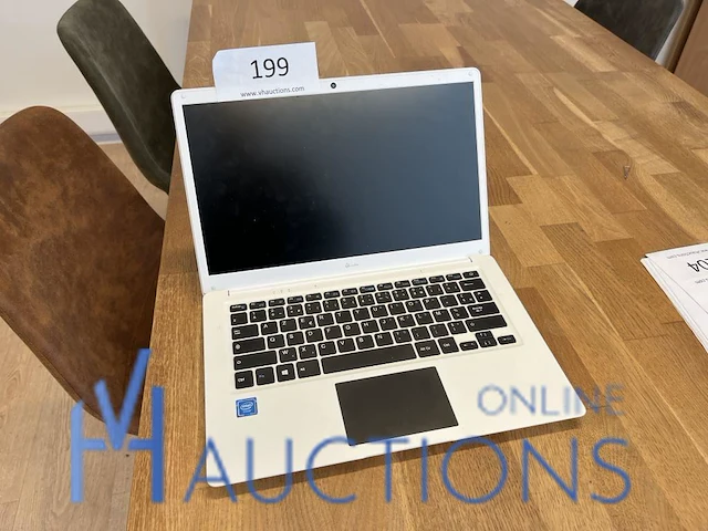 Laptop lincplus - afbeelding 1 van  3