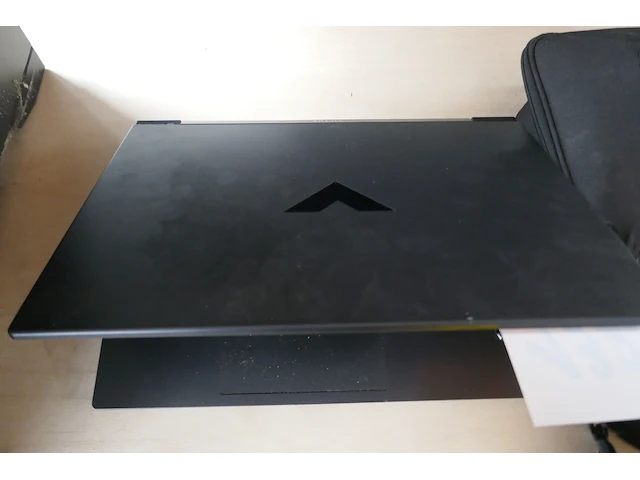 Laptop met draagtas victus - afbeelding 3 van  7