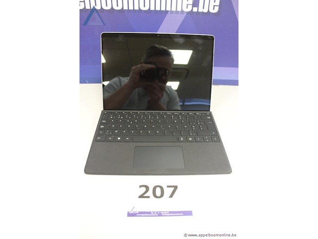 Laptop, microsoft, surface, werking niet gekend, paswoord niet gekend - afbeelding 1 van  2