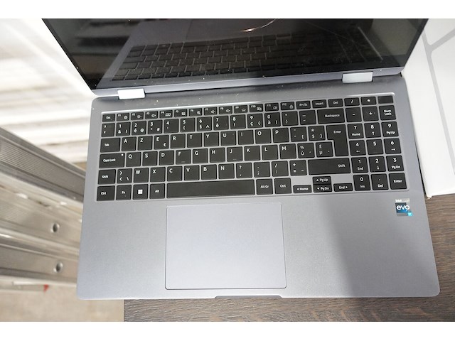 Laptop samsung - afbeelding 3 van  5
