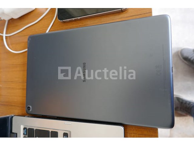 Laptop + tablet + iphone - afbeelding 4 van  5