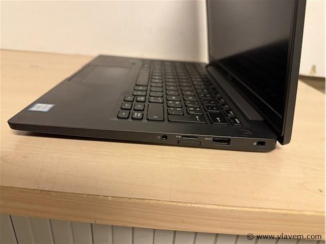 Laptop - afbeelding 3 van  3