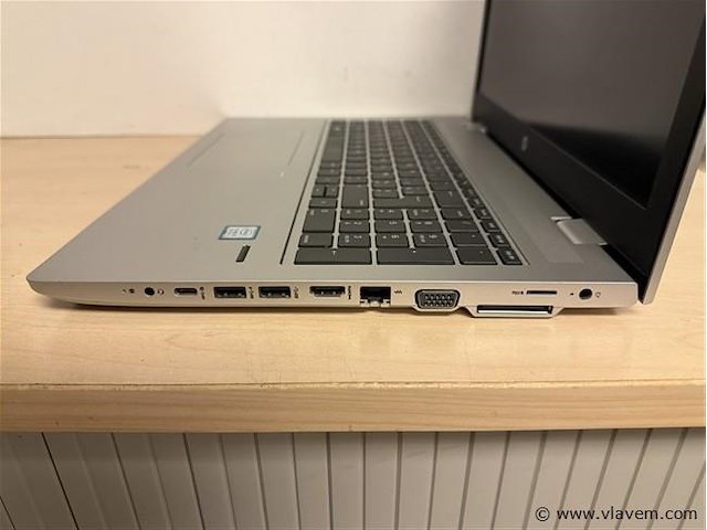 Laptop - afbeelding 3 van  3