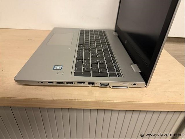 Laptop - afbeelding 3 van  3