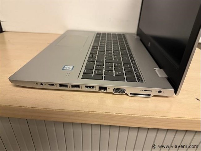 Laptop - afbeelding 3 van  3