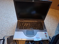 Laptop - afbeelding 2 van  4