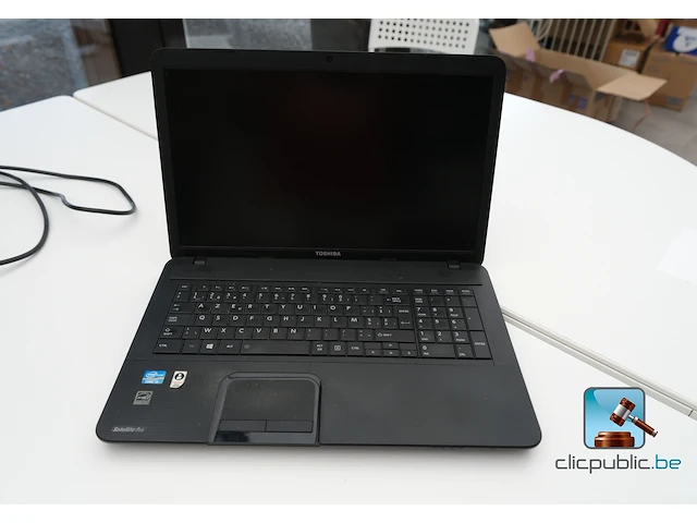 Laptopcomputer - afbeelding 1 van  8