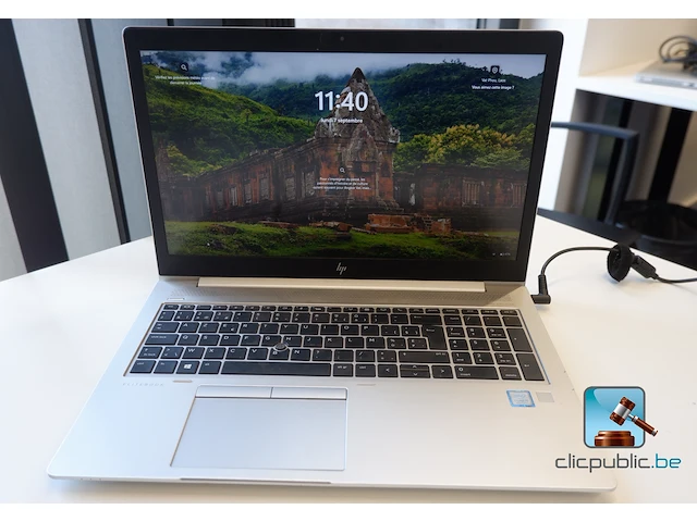 Laptopcomputer - afbeelding 1 van  8