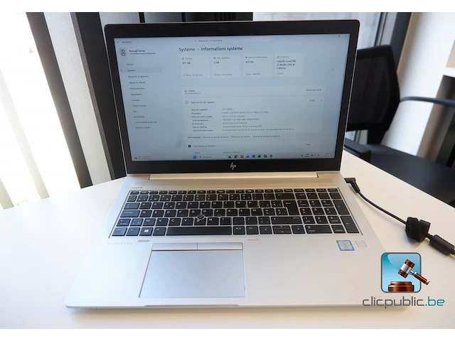 Laptopcomputer - afbeelding 1 van  12