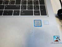 Laptopcomputer - afbeelding 9 van  12