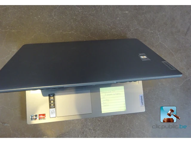 Laptopcomputer - afbeelding 2 van  3