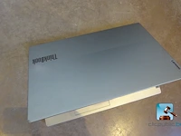 Laptopcomputer - afbeelding 2 van  3