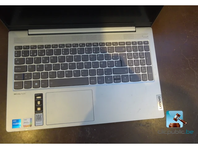 Laptopcomputer - afbeelding 1 van  4