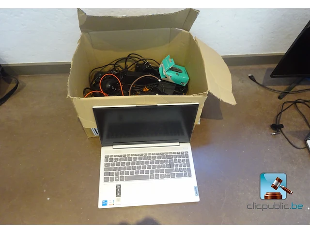 Laptopcomputer - afbeelding 3 van  4