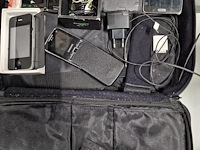 Laptoptas en gsm's - afbeelding 1 van  5