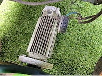 Laredo - jeep - luna parc - afbeelding 9 van  12