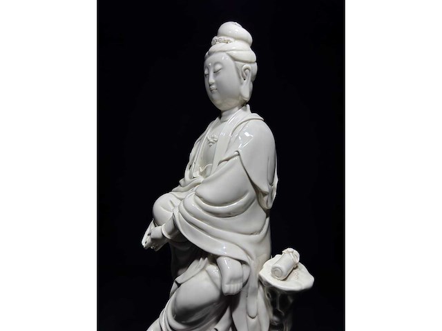Large dehua blanc de china figure - afbeelding 42 van  61
