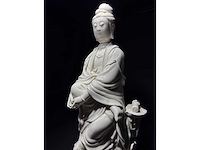 Large dehua blanc de china figure - afbeelding 57 van  61