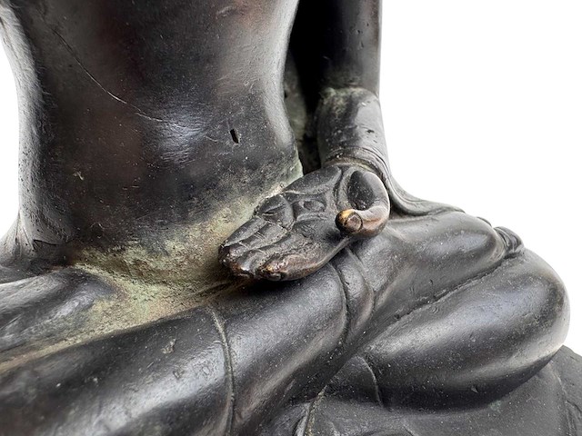 Large seated buddha - afbeelding 8 van  30