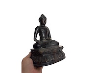 Large seated buddha - afbeelding 19 van  30
