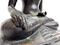 Large seated buddha - afbeelding 33 van  33