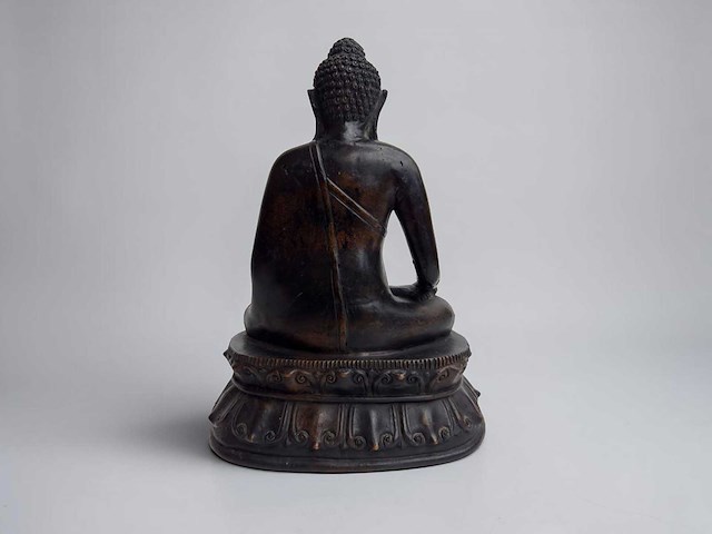 Large seated buddha - afbeelding 24 van  33