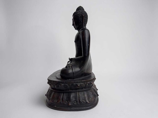 Large seated buddha - afbeelding 25 van  33