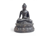 Large seated buddha - afbeelding 26 van  33