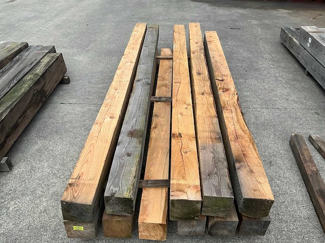 Lariks balk 13x13 cm (11x) - afbeelding 4 van  5