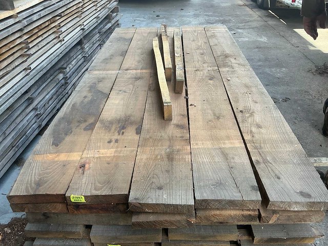 Lariks plank 40 mm (10x) - afbeelding 4 van  5