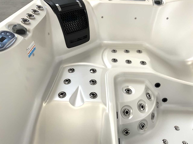 Las vegas - jacuzzi 5 personen 230v - afbeelding 13 van  17
