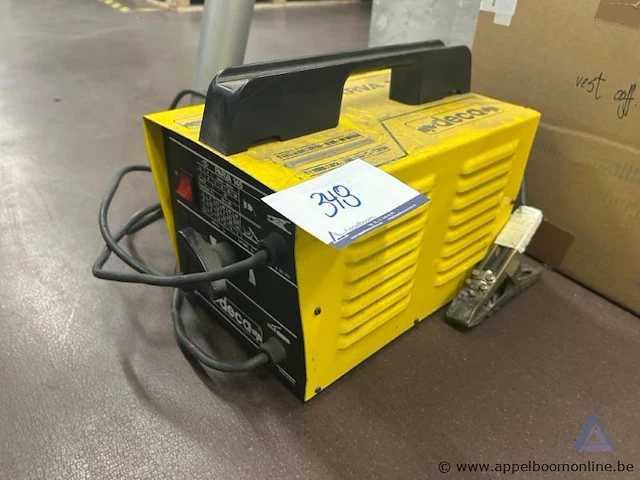Lasapparaat deca parva 145, inclusief aardklem en elektrodehouder, 220 v. werking niet gekend. - afbeelding 1 van  3