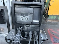 Lasapparaat ewm taurus 355 synergic s hp mmm tkm, serienummer 0000617891. inclusief gasfles, draadaanvoer en slangenpakket op verrijdbaar onderstel. - afbeelding 2 van  3