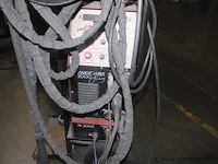 Lasapparaat fronius magic wave 2000, serienummer 11140370, trolley, gaskraan, kabels, lastoorts, werking niet gekend - afbeelding 2 van  3