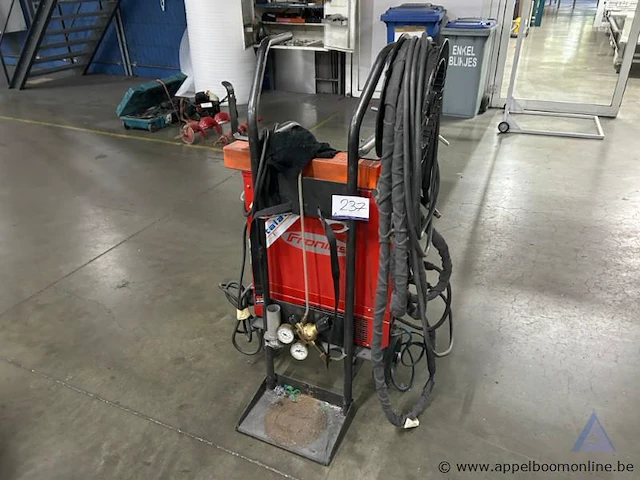 Lasapparaat fronius magicwave 2000 fuzzy, inclusief gasfles, drukregelaar, slangen en toortsen. - afbeelding 1 van  4