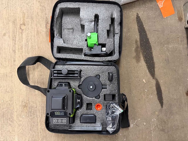 Laser level meter met statief - afbeelding 1 van  5