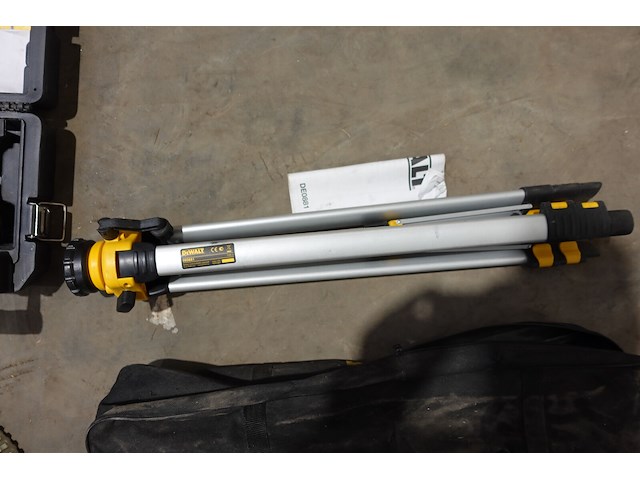 Laser + statief dewalt - afbeelding 6 van  7