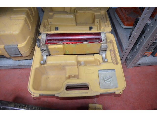 Laser topcon rl h5 in koffer, laser topcon machine ontvanger ls-b100 in koffer (4,5) - afbeelding 11 van  13