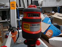 Laser tripod black & decker - afbeelding 2 van  4