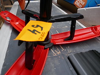 Laser tripod black & decker - afbeelding 3 van  4