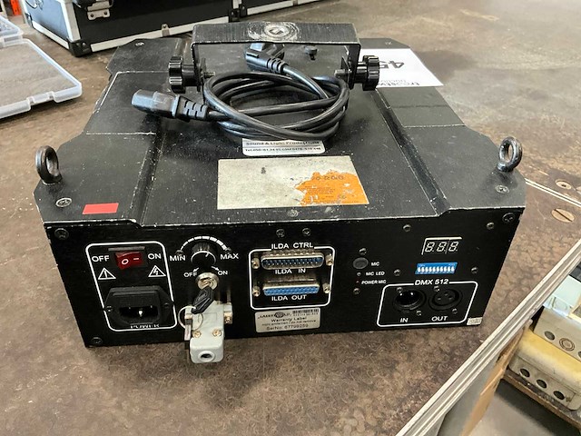 Laser world 2000 rgb laser - afbeelding 1 van  1
