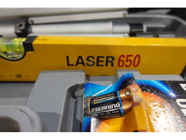 Laserstatief + waterpas - afbeelding 2 van  3