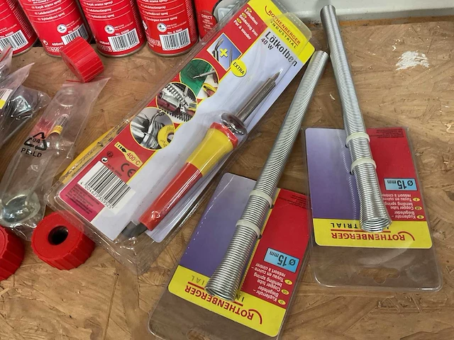 Lasgereedschap en soldeerbout - afbeelding 2 van  7