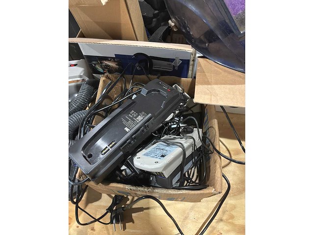 Lashelm met een aangedreven ademhalingssysteem (3x) - afbeelding 4 van  5