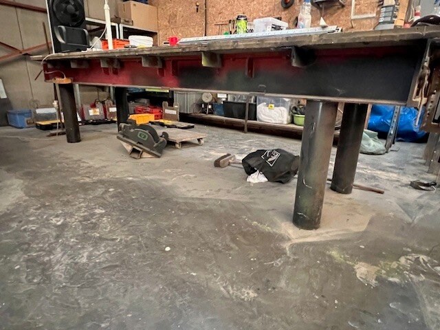 Lasmanipulator hbm machiines 9325 13mm, zware metalen werkbank met houten blad 124x385 cm (12) - afbeelding 3 van  11