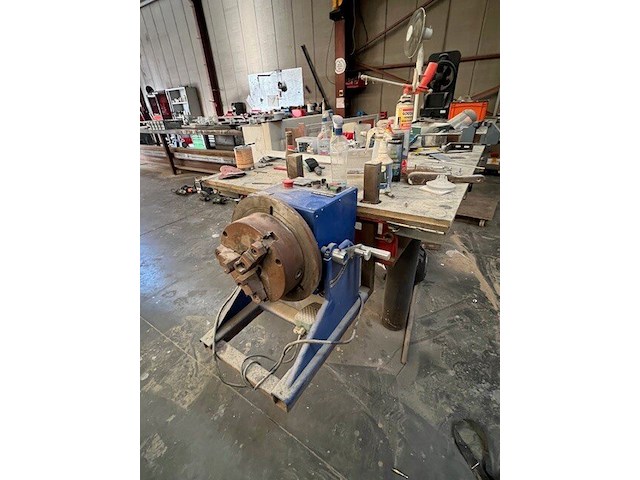 Lasmanipulator hbm machiines 9325 13mm, zware metalen werkbank met houten blad 124x385 cm (12) - afbeelding 8 van  11