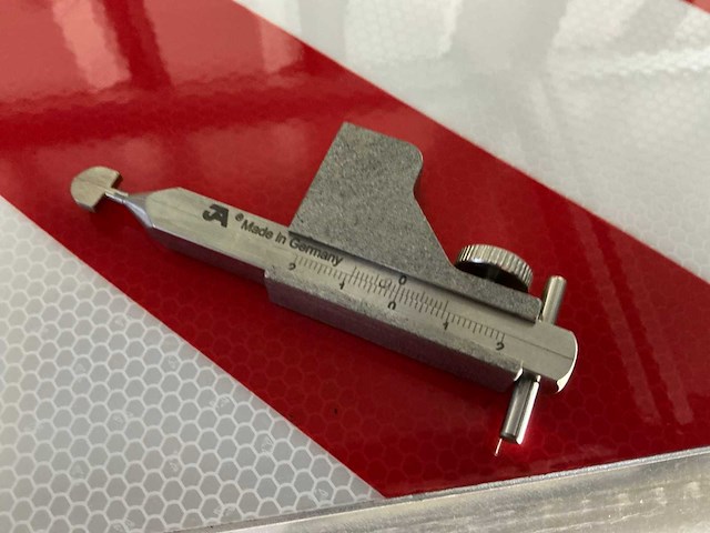 Lasmeter (10x) - afbeelding 1 van  3