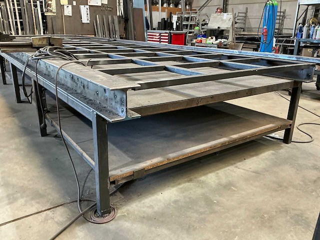 Lastafel - afbeelding 4 van  4