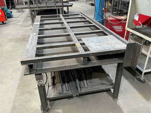 Lastafel - afbeelding 3 van  3