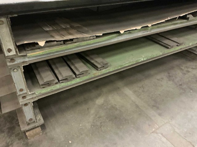 Lastafel - afbeelding 4 van  5